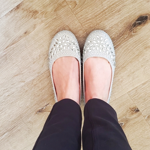 COPY - Sparkly jeweled flats - Picture 4 of 8